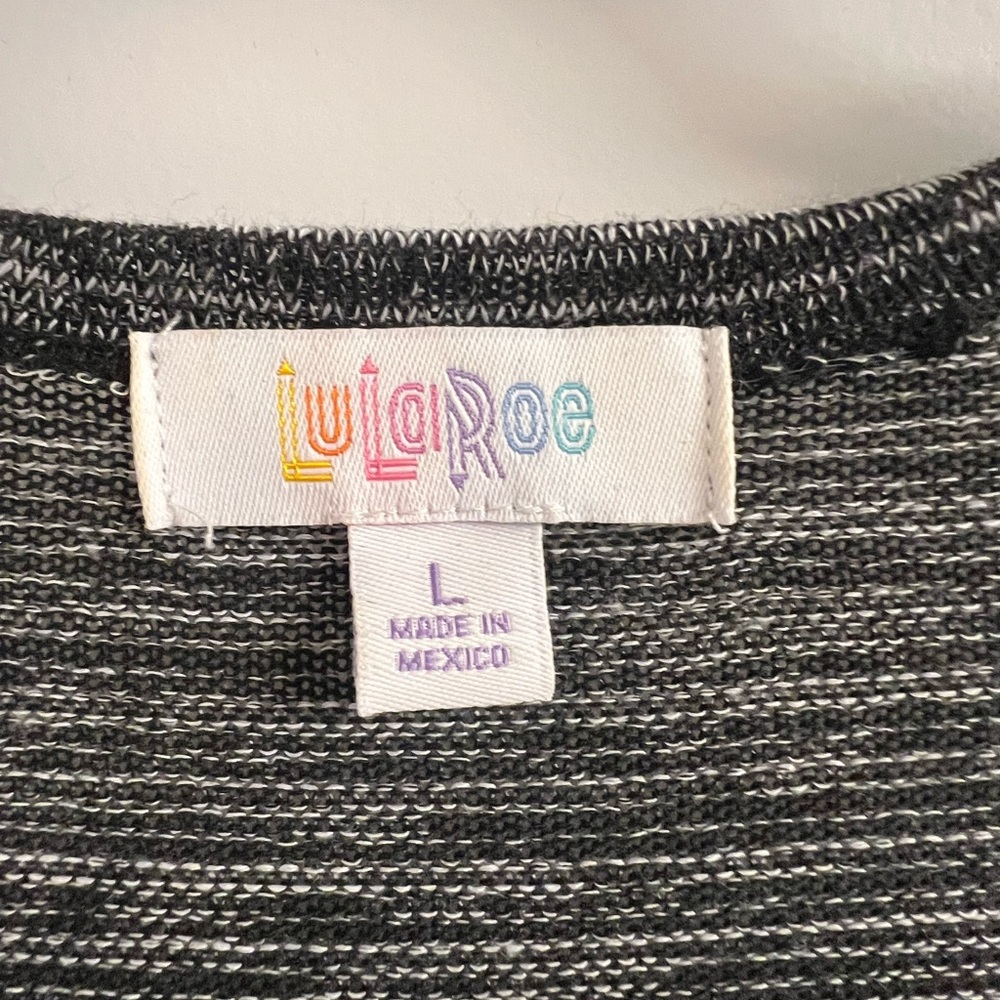 LuLaRoe Large Sarah New Without Tags. Gray Women's Cardigan - Picture 4 of 4